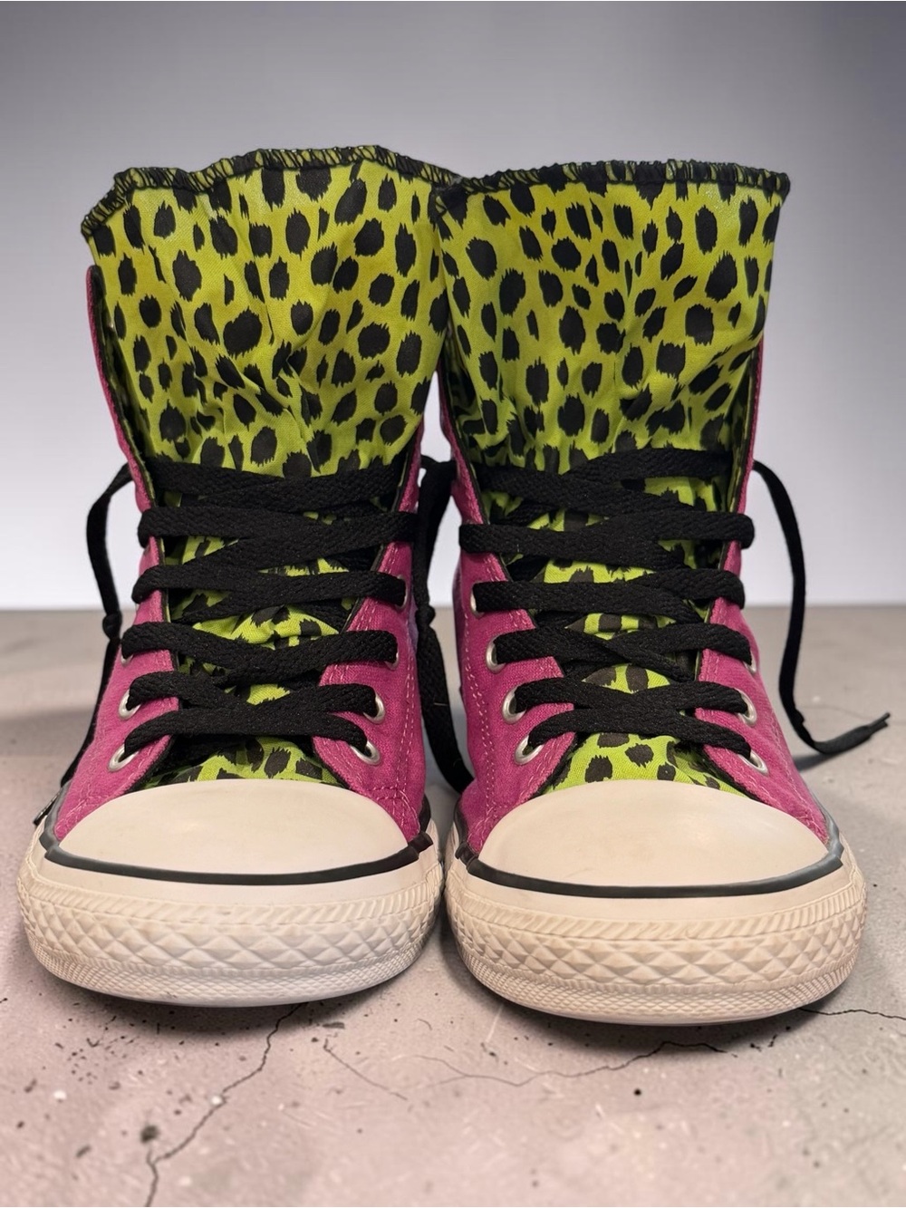Converse All Star High-Top Sneakers in Magenta with Green Leopard Lining - Picture 7 of 12